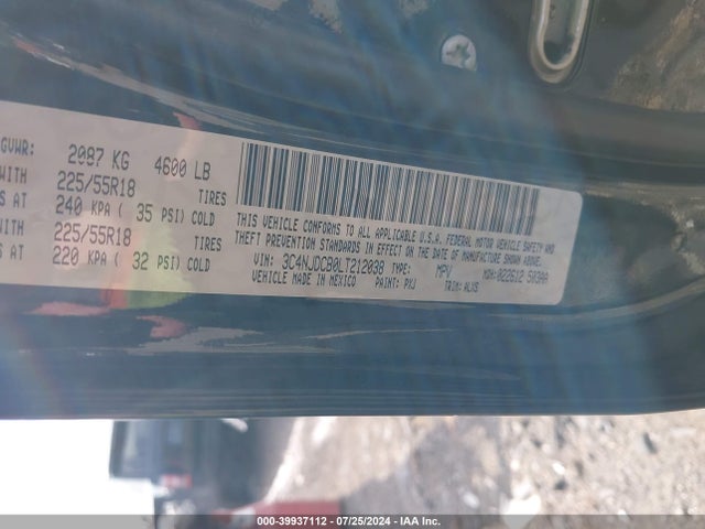 3C4NJDCB0LT212038 Jeep Compass Limited 4x4