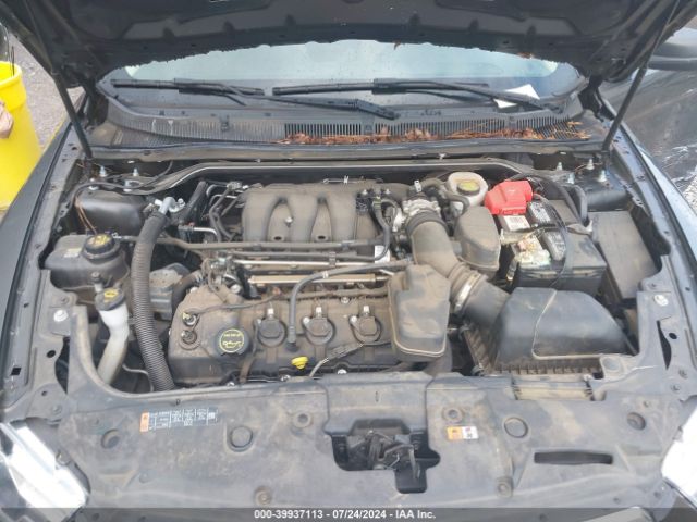 1FAHP2D82KG110297 Ford TAURUS SE