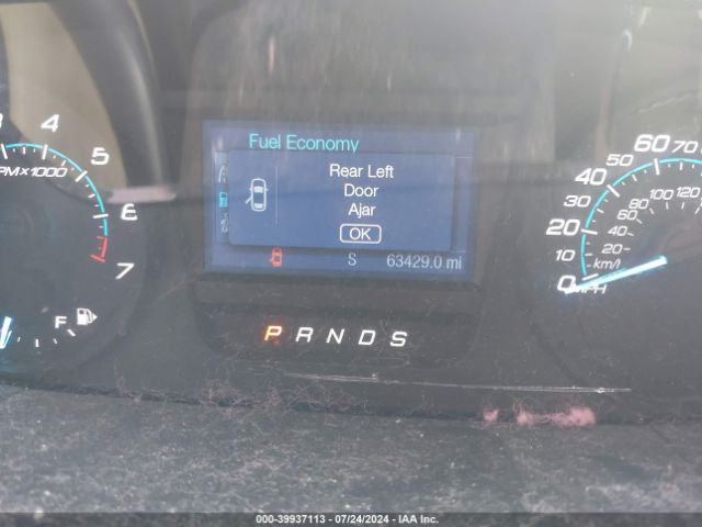 1FAHP2D82KG110297 Ford TAURUS SE
