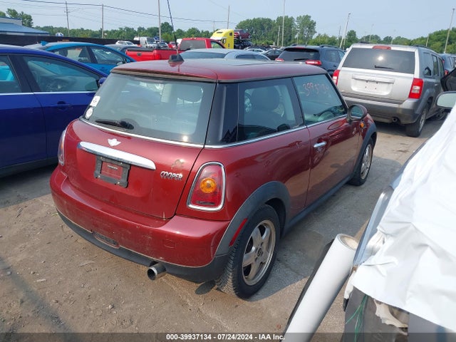 2007 MINI COOPER WMWMF33567TT55057 Photo 3