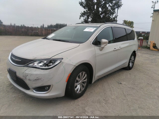 Chrysler Pacifica Touring-l 2017 2C4RC1BG1HR598907 Image 2