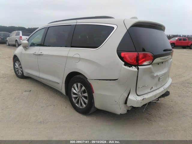 Chrysler Pacifica Touring-l 2017 2C4RC1BG1HR598907 Image 3