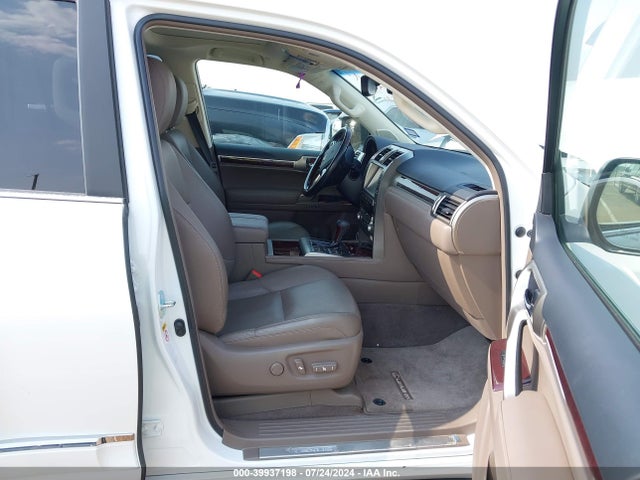 JTJJM7FX1K5216934 Lexus 460 Luxury