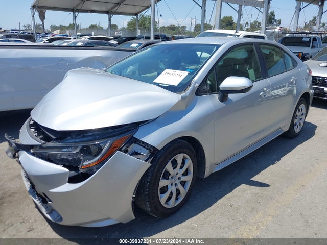 Toyota COROLLA LE 2022 JTDEPMAE0NJ202910 Image 2