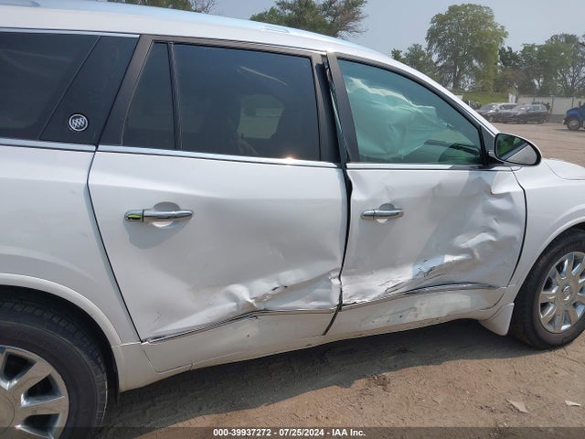 5GAKVBKDXG1204560 Buick Enclave Leather