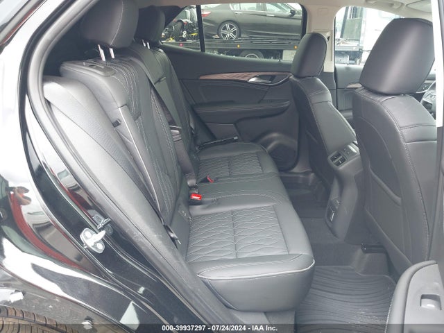LRBFZSR49PD198192 Buick Envision Avenir Awd