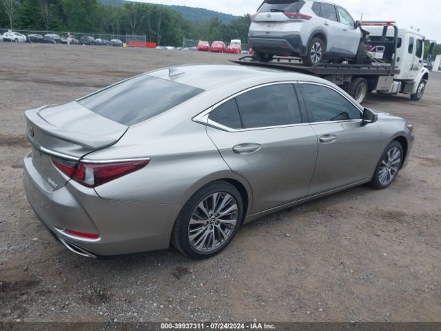 58ADZ1B18LU077624 Lexus ES 350