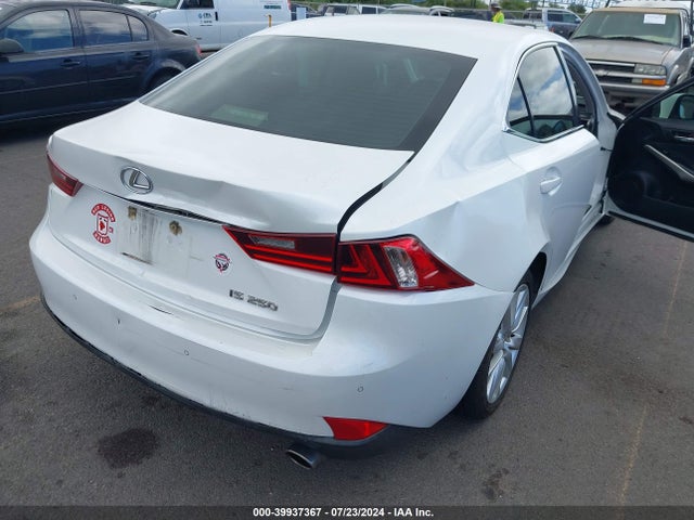 JTHBF1D26F5075546 Lexus Is 250 Crafted Line