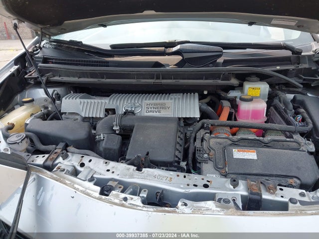Toyota Prius Three 2014 JTDKN3DU4E0359576 Image 10
