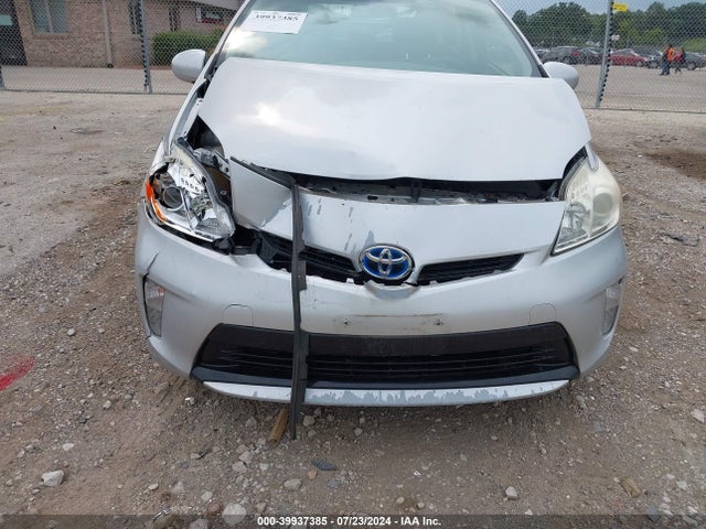 Toyota Prius Three 2014 JTDKN3DU4E0359576 Image 12