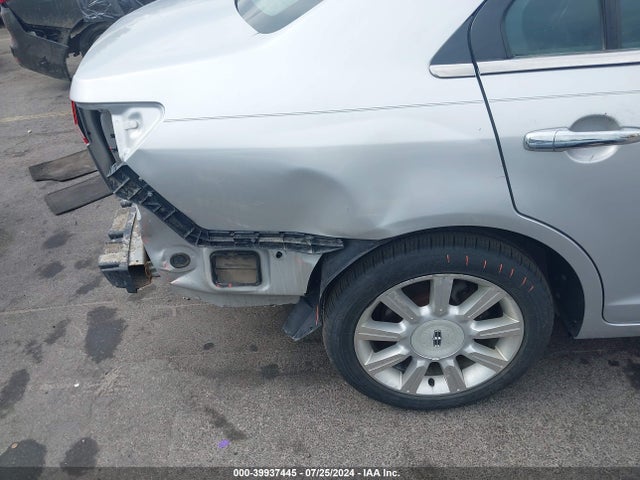Продаж на аукціоні авто 2010 Lincoln Mkz, vin: 3LNHL2GC1AR638115, номер лоту: 39937445
