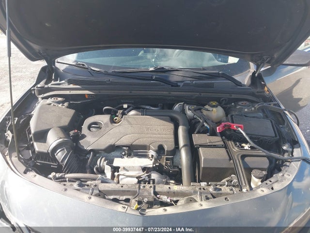 Chevrolet Malibu 1fl 2018 1G1ZC5ST7JF189692 Image 10