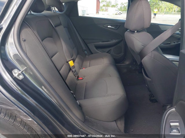 Chevrolet Malibu 1fl 2018 1G1ZC5ST7JF189692 Image 8