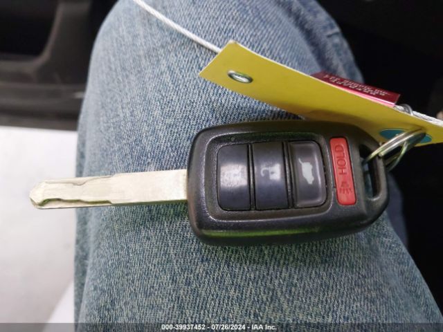 2HKRW6H35KH217590 Honda CR-V LX