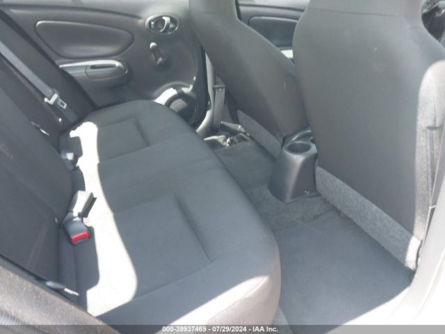 3N1CN7AP5FL947519 Nissan Versa 1.6 S