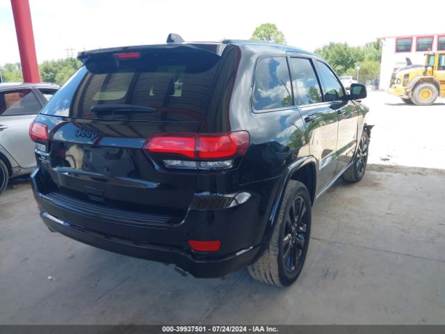 1C4RJEAG1JC111895 Jeep Grand Cherokee Altitude 4x2