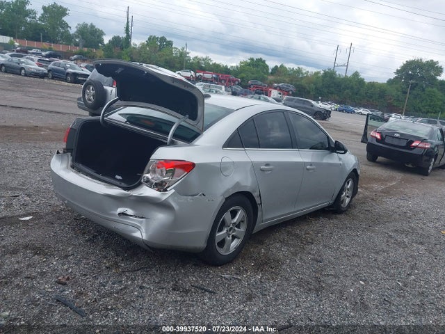 Chevrolet Cruze 1lt Auto 2015 1G1PC5SB0F7204954 Image 4