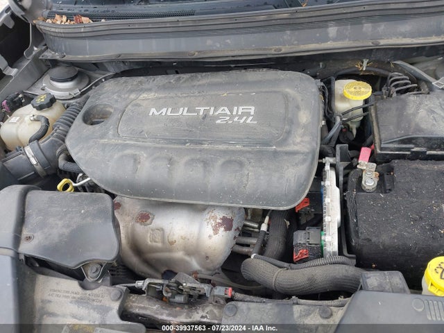 1C4PJMCB7GW142711 Jeep Cherokee Latitude