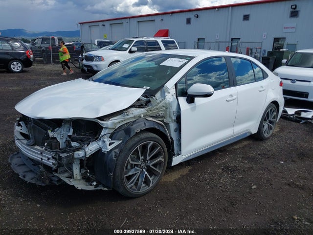 Toyota COROLLA SE 2020 5YFS4RCE9LP012957 Image 2