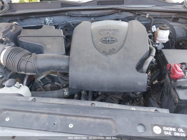 Toyota Tacoma Trd Sport 2018 3TMAZ5CN5JM071563 Image 10
