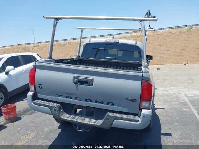 Toyota Tacoma Trd Sport 2018 3TMAZ5CN5JM071563 Image 16