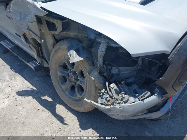 Toyota Tacoma Trd Sport 2018 3TMAZ5CN5JM071563 Image 6