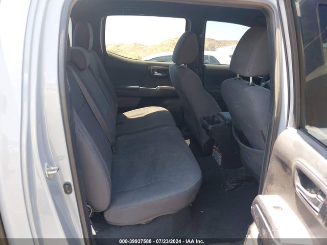 Toyota Tacoma Trd Sport 2018 3TMAZ5CN5JM071563 Image 8