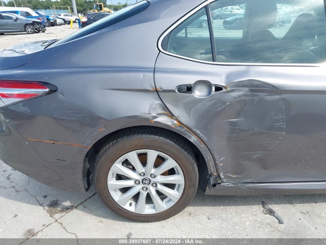 Toyota CAMRY LE 2020 4T1C11AK4LU914972 Image 19