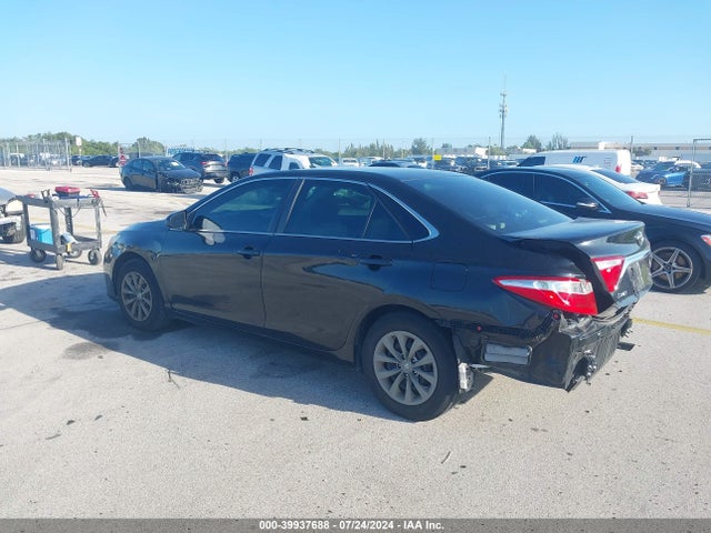 Toyota CAMRY LE 2015 4T1BF1FK8FU028549 Image 3