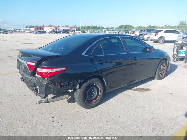 Toyota CAMRY LE 2015 4T1BF1FK8FU028549 Image 4