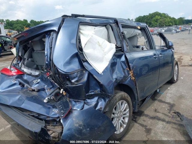 5TDYK3DC5FS577129 Toyota Sienna Xle Premium 8 Passenger
