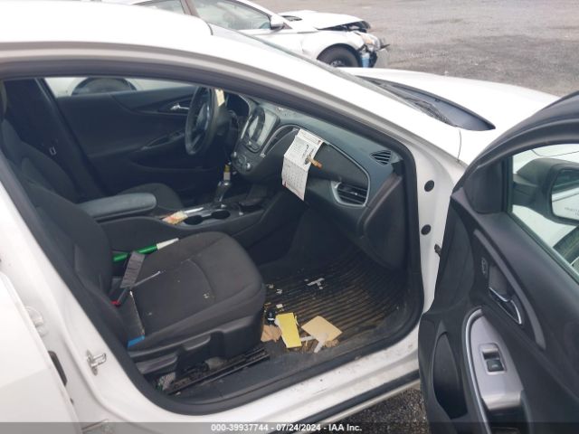 2019 CHEVROLET MALIBU 1G1ZB5STXKF120712 Photo 4