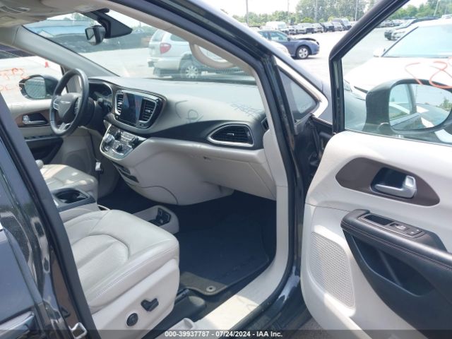 2C4RC1EG6HR734606 Chrysler Pacifica Touring-l Plus