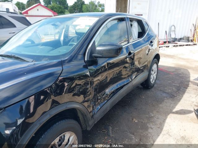 JN1BJ1CP4KW529913 Nissan Rogue Sport S