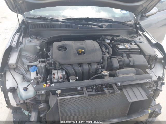 3KPF24AD7NE476855 KIA Forte Lxs
