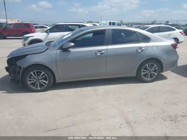 3KPF24AD7NE476855 KIA Forte Lxs