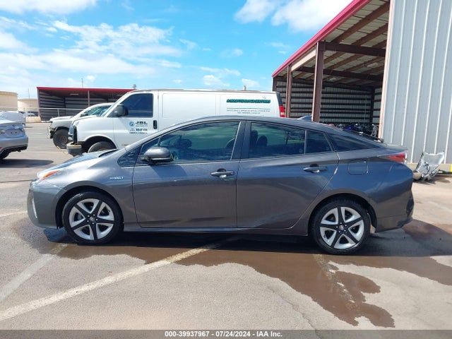 Toyota Prius 2018 JTDKARFU5J3553019 Image 26