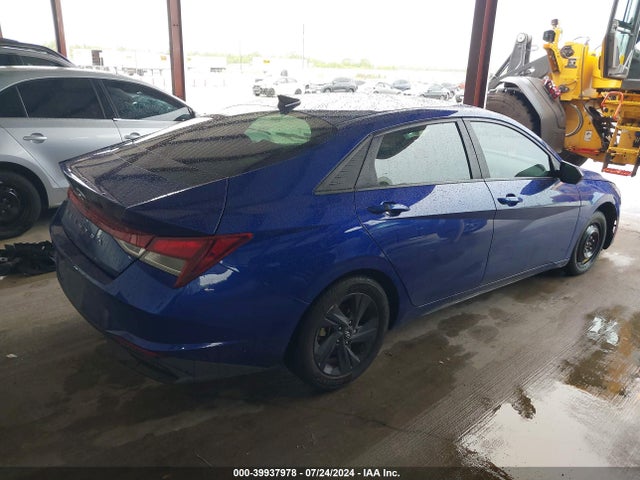 Hyundai ELANTRA SEL 2023 5NPLM4AG9PH092159 Image 4