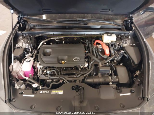 JTDAAAAF8R3027470 Toyota Crown Xle