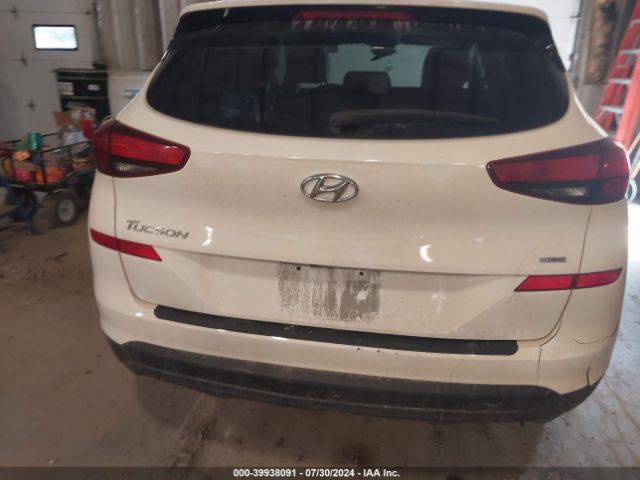 KM8J2CA40KU959732 Hyundai TUCSON SE