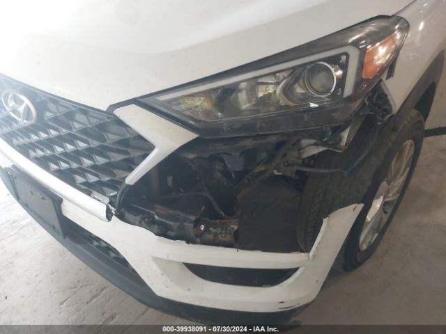 KM8J2CA40KU959732 Hyundai TUCSON SE