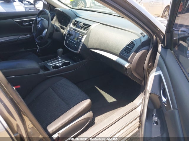 Nissan Altima 2.5 S 2016 1N4AL3AP5GN339574 Image 5