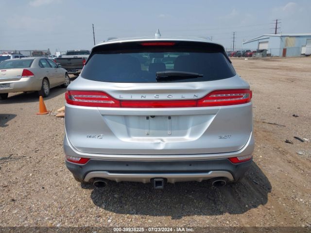 5LMCJ3C90JUL18659 Lincoln Mkc Reserve