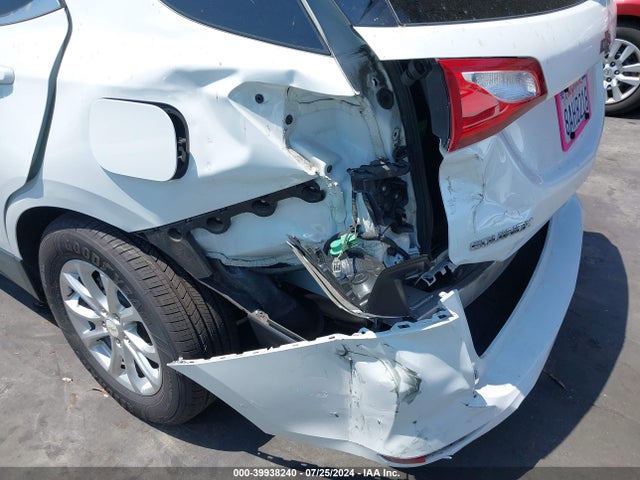 Chevrolet EQUINOX LT 2018 2GNAXJEV1J6130153 Image 18