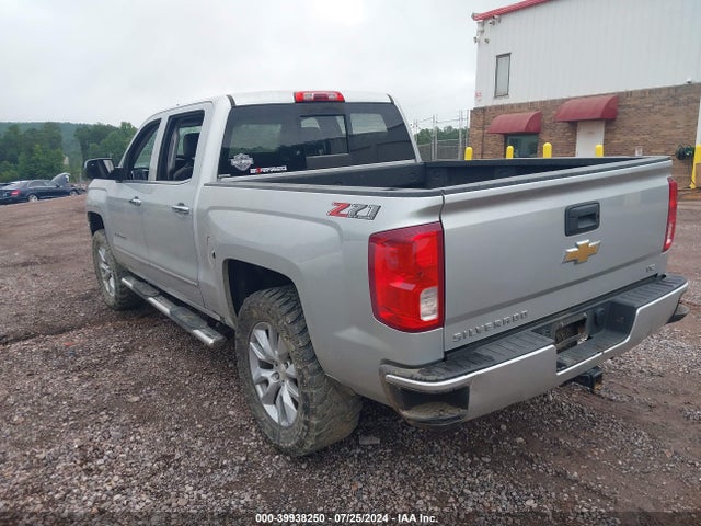 Chevrolet Silverado 1500 2lz 2018 3GCUKSEC0JG202196 Image 3
