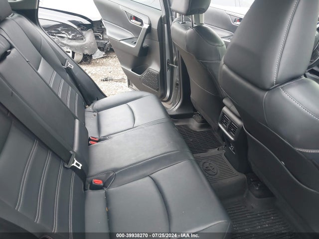 Toyota Rav4 Xle Premium 2021 JTMA1RFVXMD069494 Image 8