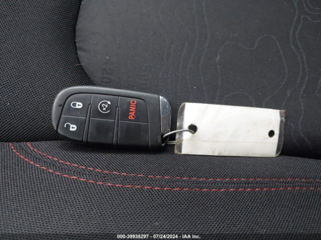 ZACNJDC1XMPM30260 Jeep Renegade Trailhawk 4x4