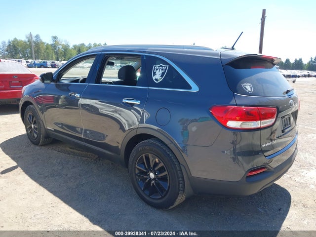 KIA Sorento 3.3l Lx 2018 5XYPGDA59JG421691 Image 3