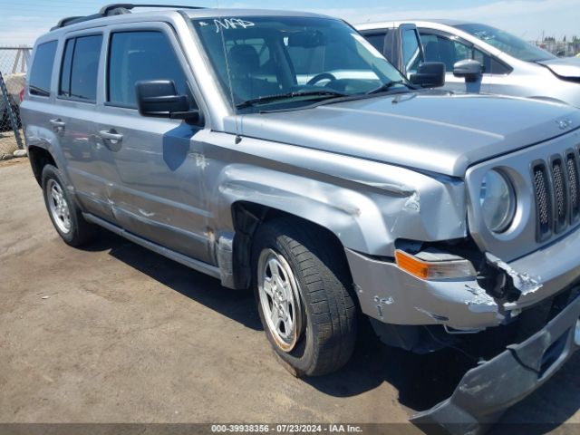 1C4NJPBA1HD122808 Jeep Patriot Sport Fwd