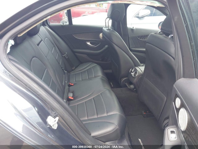 55SWF6GB7FU035453 Mercedes-Benz C 400 4matic
